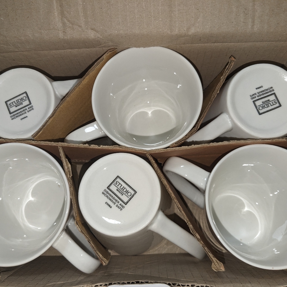 SET 12 STUDIO CLASSIC WHITE COFFEE MUGS PORCELAIN 12oz